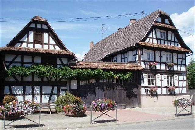 Chambres d'Hôtes - La Ferme Bleue Chambres d'Hôtes - La Ferme Bleue